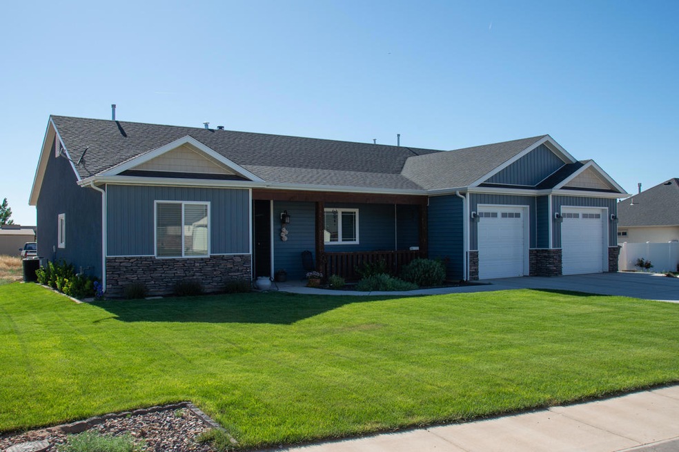 3711 n 250 e enoch-60