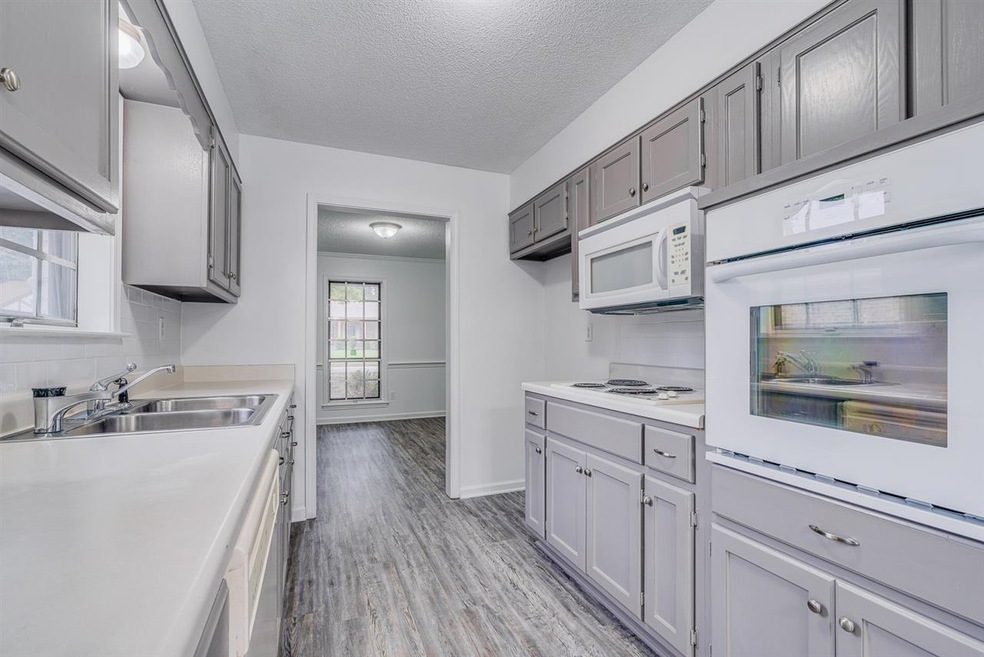 3567 Kings Arms Cove, Memphis, TN 38115 - photo 1