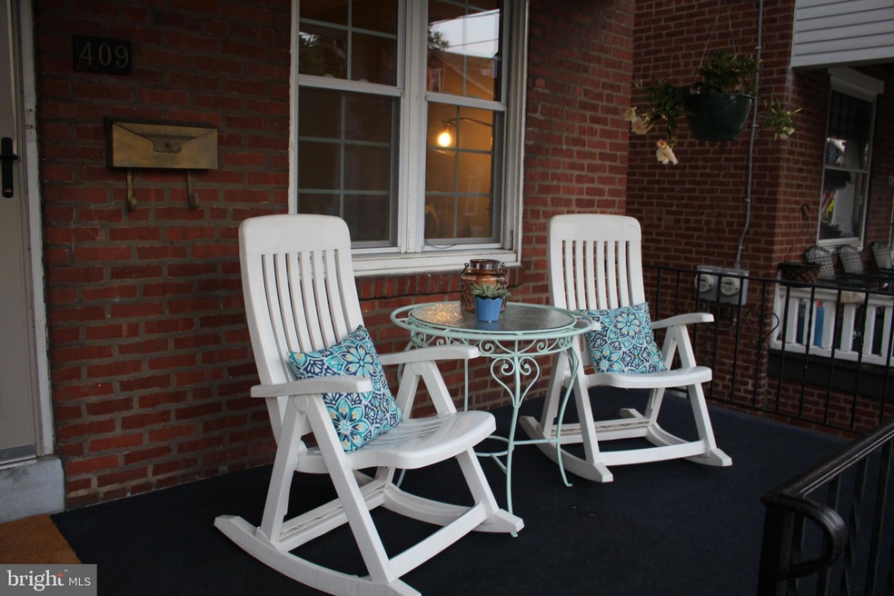 409 N York St, Pottstown, PA 19464 - photo 1