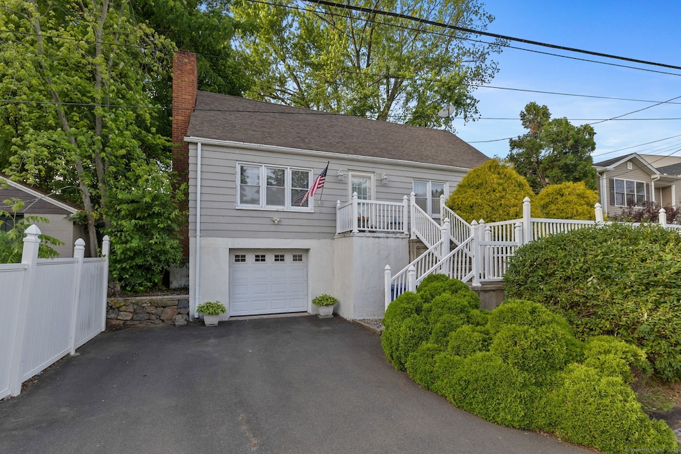 Sold $331,000 • Co-Listing Agent