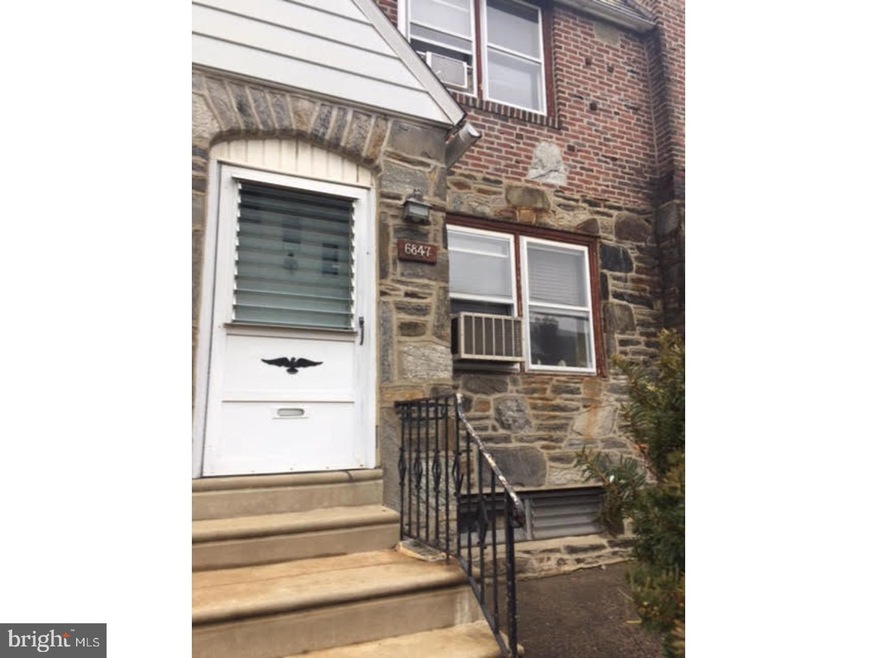 6847 Radbourne Rd, Upper Darby, PA 19082 - photo 1
