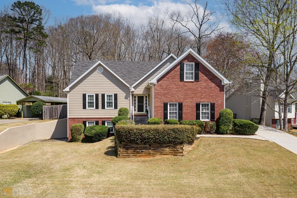 2005 Huntington Hill MLS-1