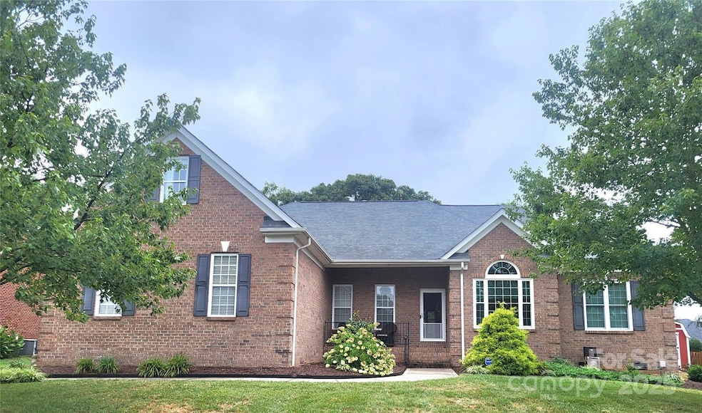 Beautiful manicured front lawn