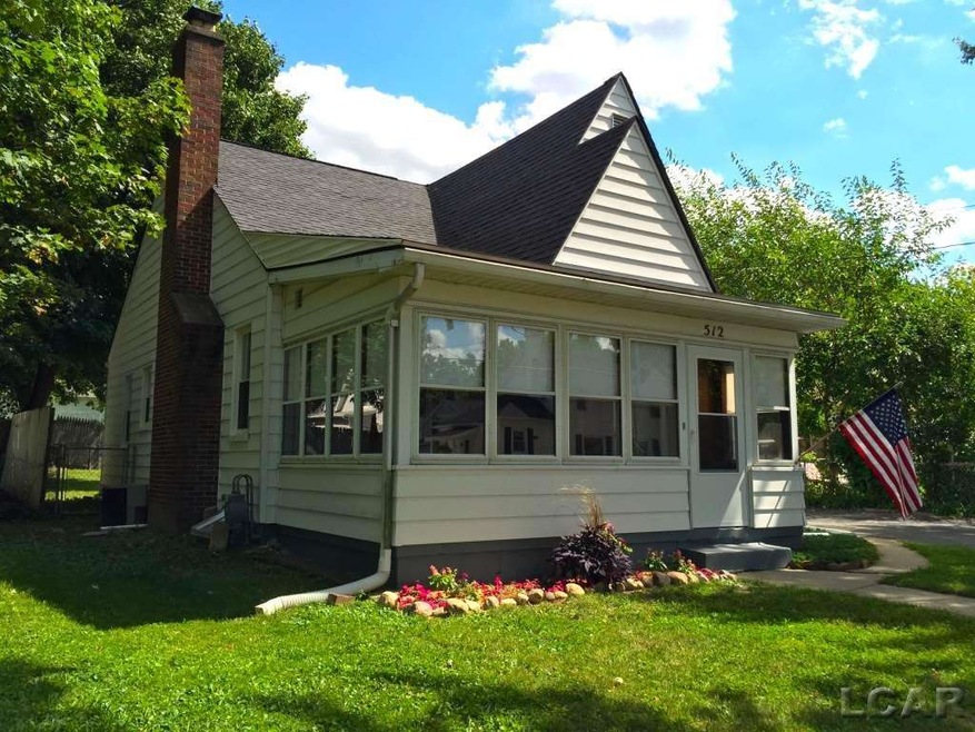 512 Elm St, Adrian, MI 49221 - photo 1