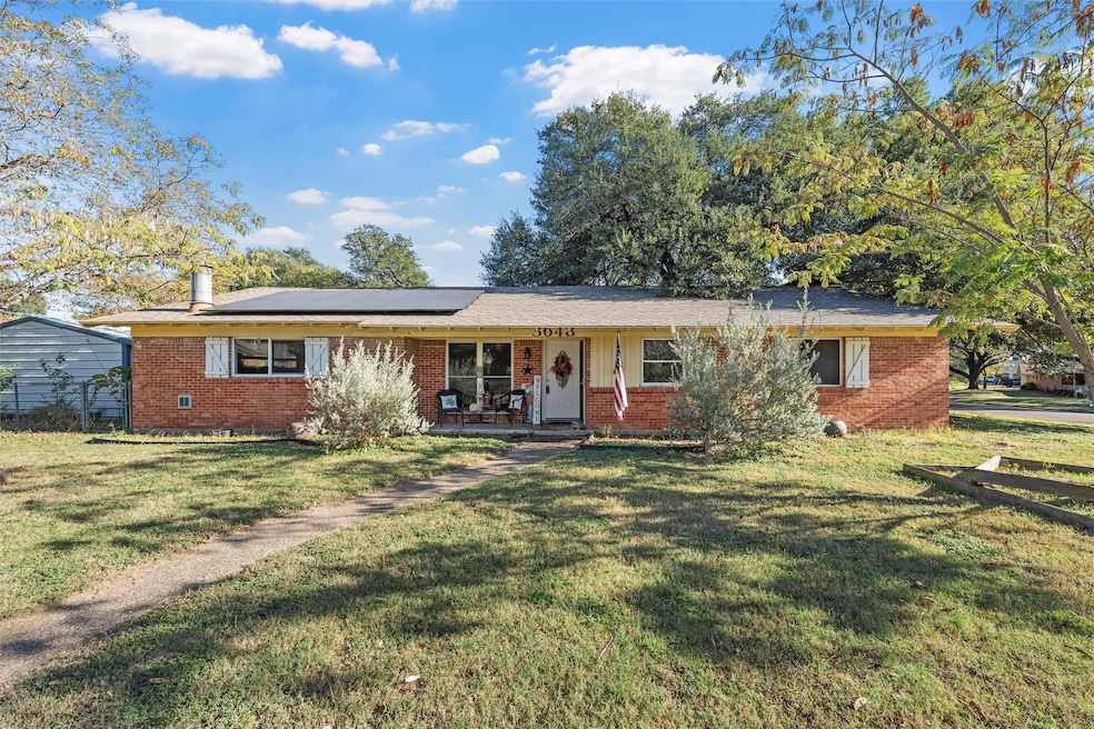 3648 Jim Tom Dr, Waco, TX 76706 - photo 1