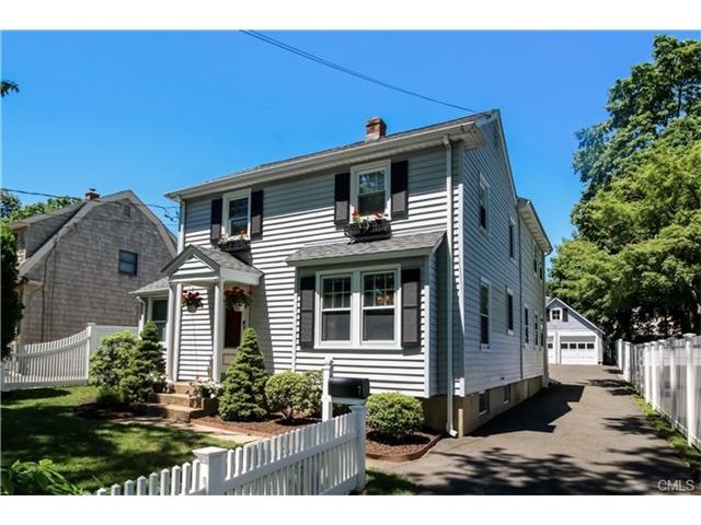7 Cady St, Stamford, CT 06907 - photo 1