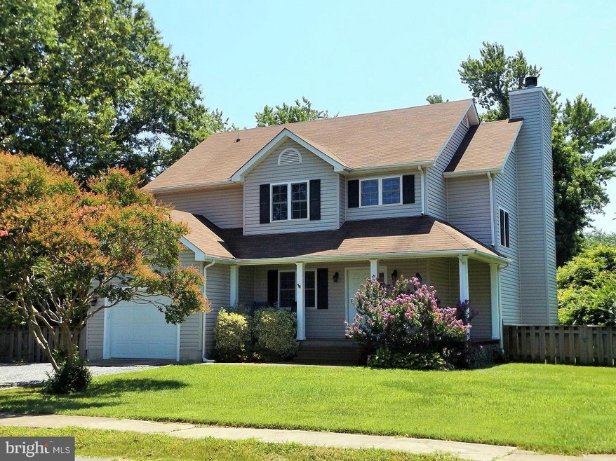 222 Hawthorn St, Colonial Beach, VA 22443 - photo 1