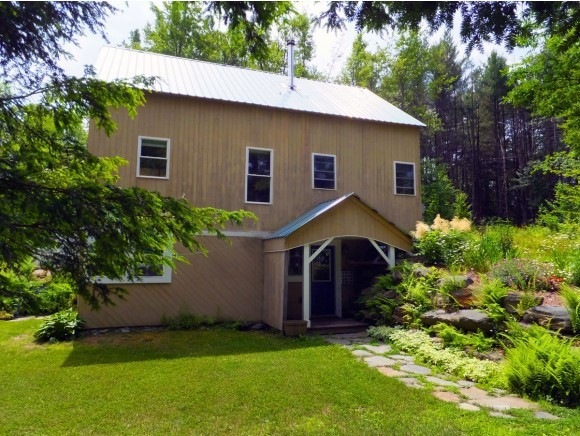 190 E Putney Brook Rd, Putney, VT 05346 - photo 1