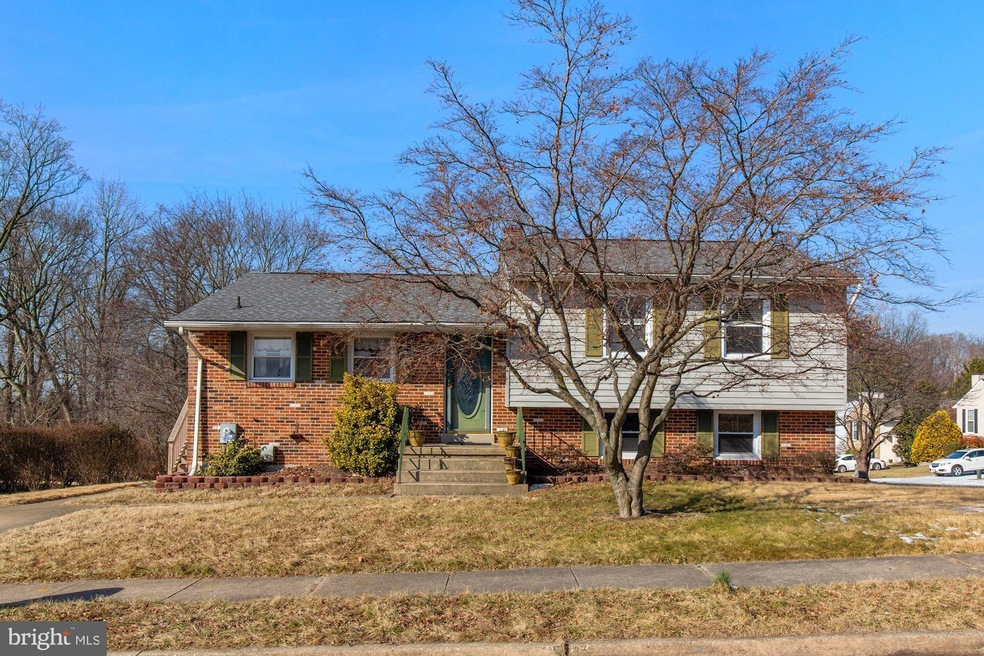 4601 Vicky Rd, Baltimore, MD 21236 - photo 1