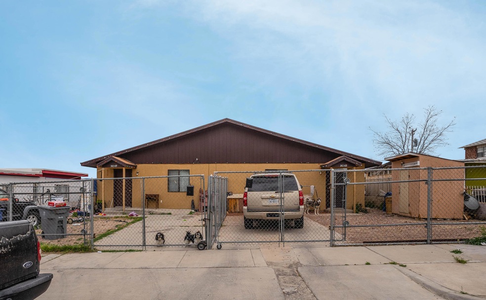 3624 Johnson Ave unit A & B, El Paso, TX 79930 - photo 1