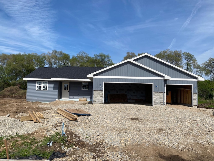 1026 Plum Ct, Janesville, WI 53546 - photo 1