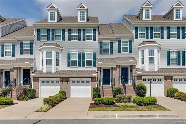WELCOME TO 10298 IBIS DRIVE WITHIN LAKERIDGE GREEN