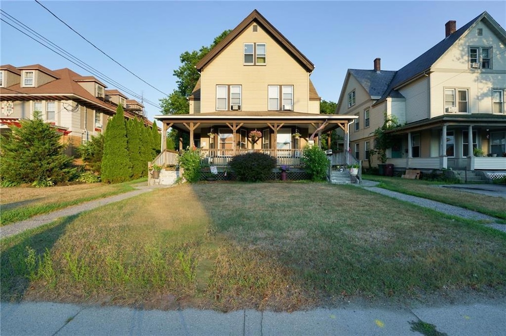 534 S Main St, Woonsocket, RI 02895 - photo 1