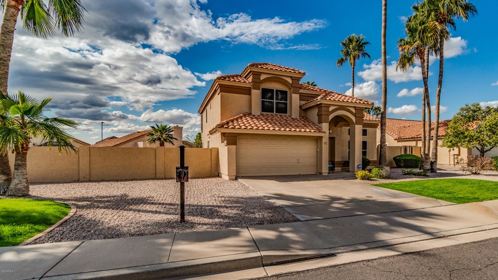 4020 N Olympic Cir-3
