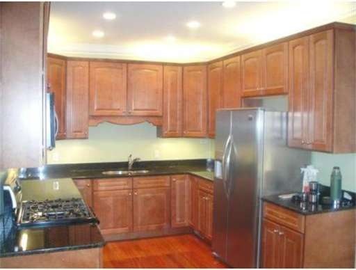 702 E 5th St unit 101, Boston, MA 02127 - photo 1