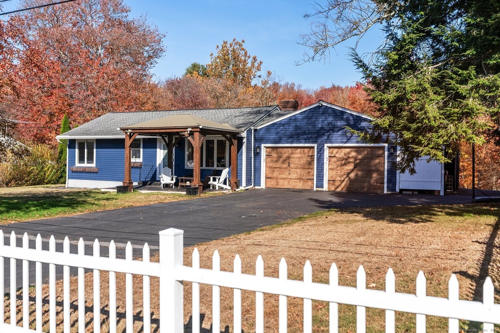 144 Pond Cir, Glastonbury, CT 06033 - photo 1