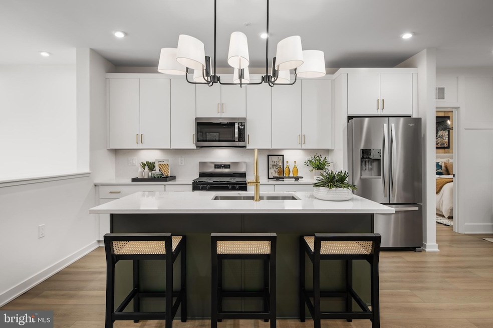 4753 Sully Point Ln, Chantilly, VA 20151 - photo 1