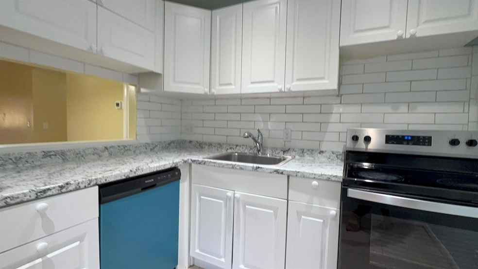 12009 Poinciana Blvd unit 202, Royal Palm Beach, FL 33411 - photo 1