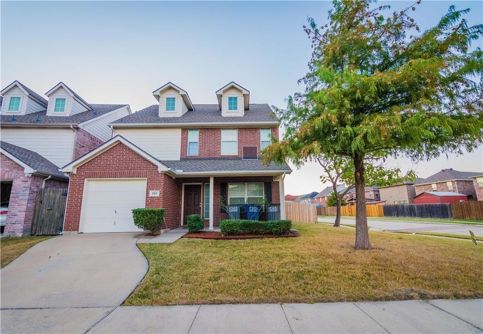 307 Stephanie St, Wylie, TX 75098 - photo 1