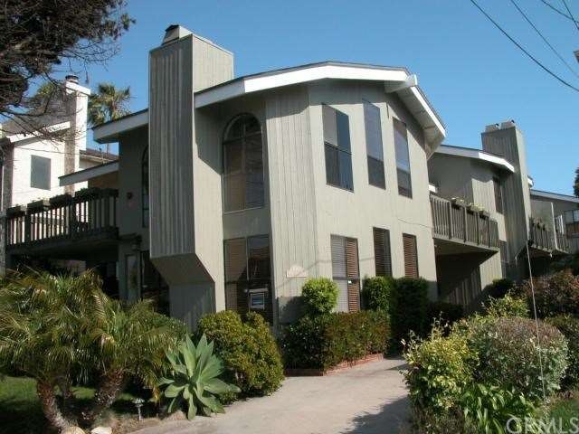 2408 Carnegie Ln unit 2, Redondo Beach, CA 90278 - photo 1
