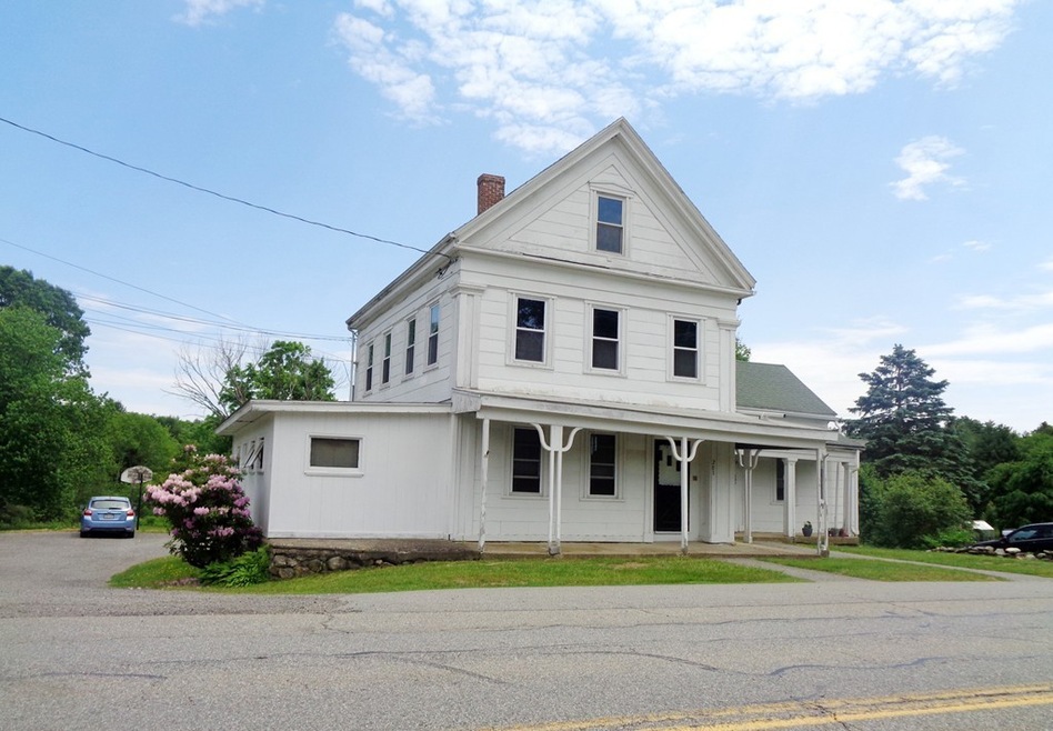 197 W Acton Rd unit 2, Stow, MA 01775 - photo 1