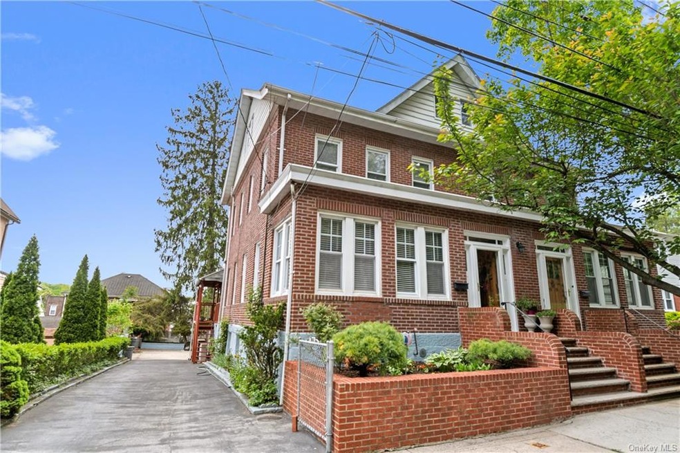 97 Hillview Ave, Yonkers, NY 10704 - photo 1