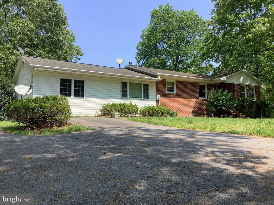 2166 Burnt Mill Rd, Berkeley Springs, WV 25411 - photo 1