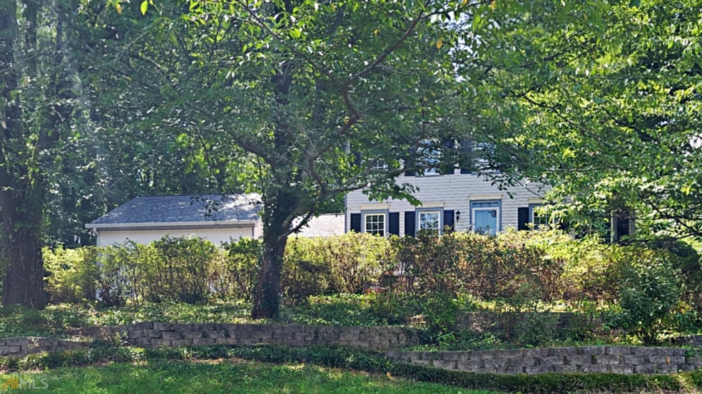 4843 Garrards Ridge NE, Roswell, GA 30075 - photo 1