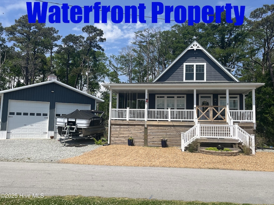 Waterfront Picture__