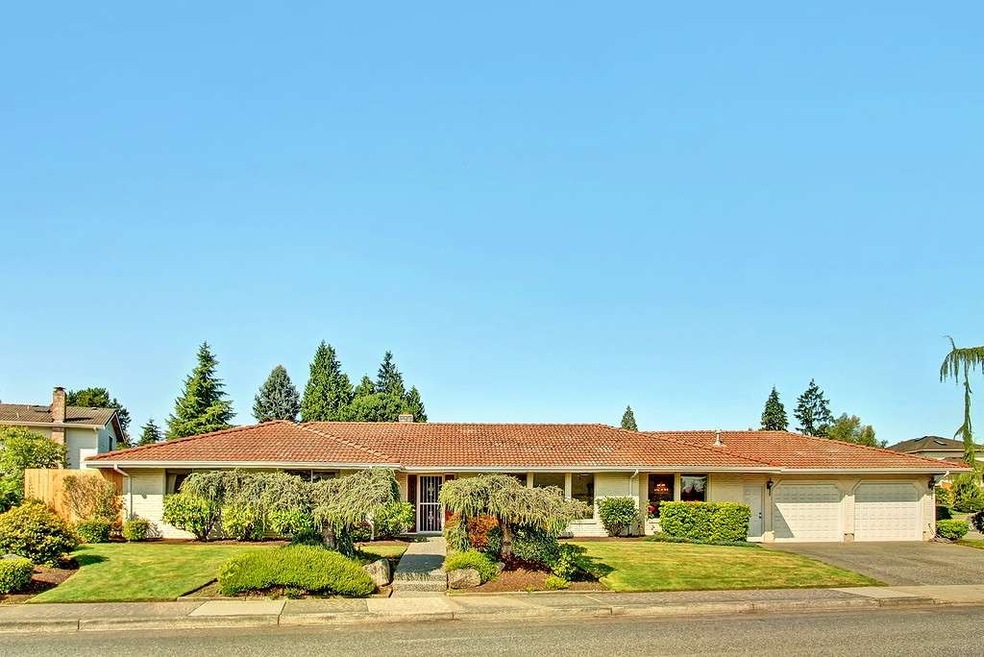 8904 9th Ave SE, Everett, WA 98208 - photo 1