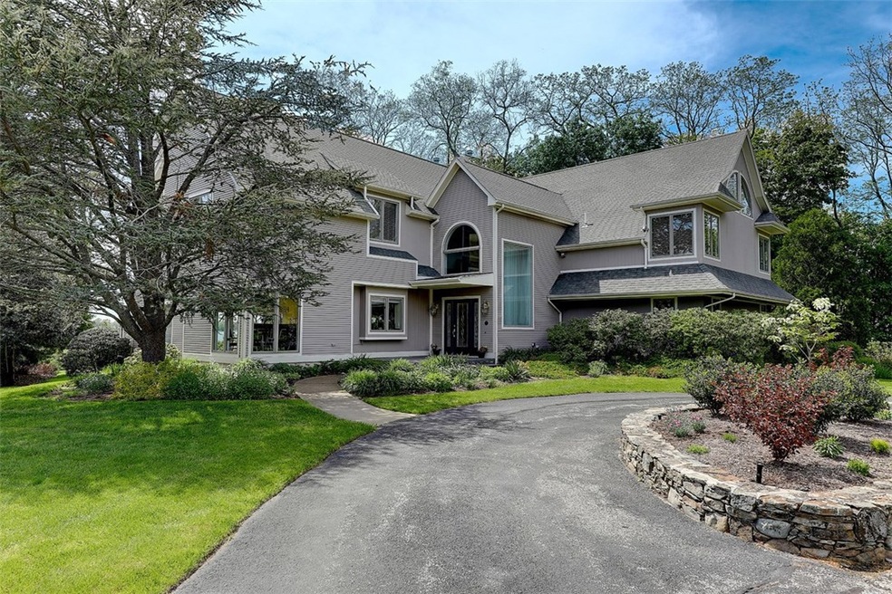 17 Oyster Point, Warren, RI 02885 - photo 1