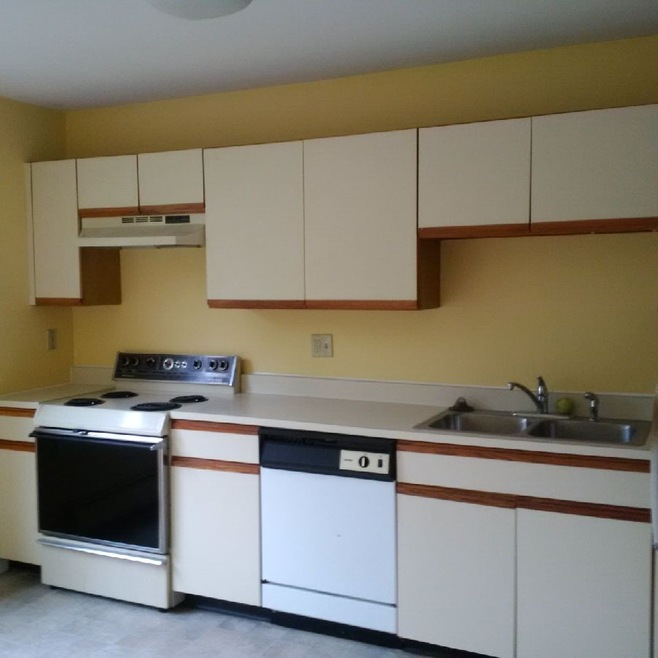 J6 Stonehedge Dr, South Burlington, VT 05403 - photo 1