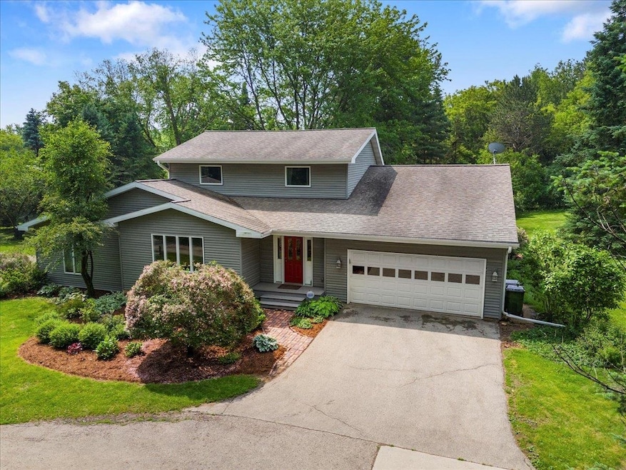Sold $722,500