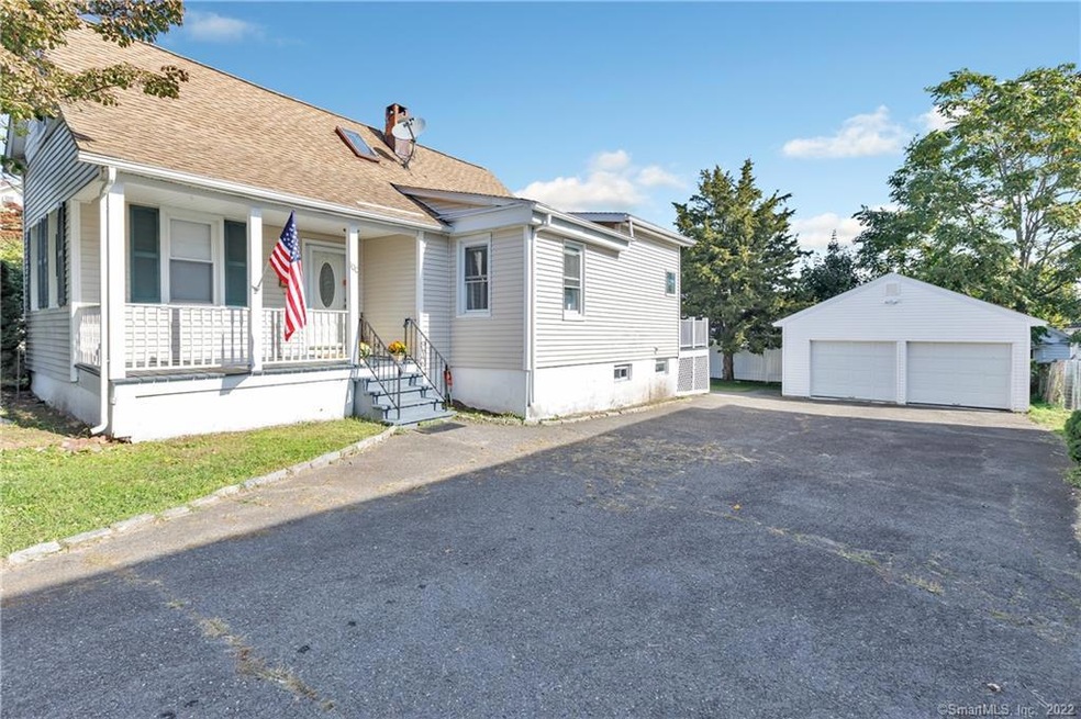 100 Prince St, Fairfield, CT 06825 - photo 1