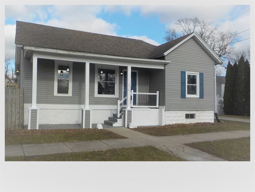 612 W Keyser St, Garrett, IN 46738 - photo 1