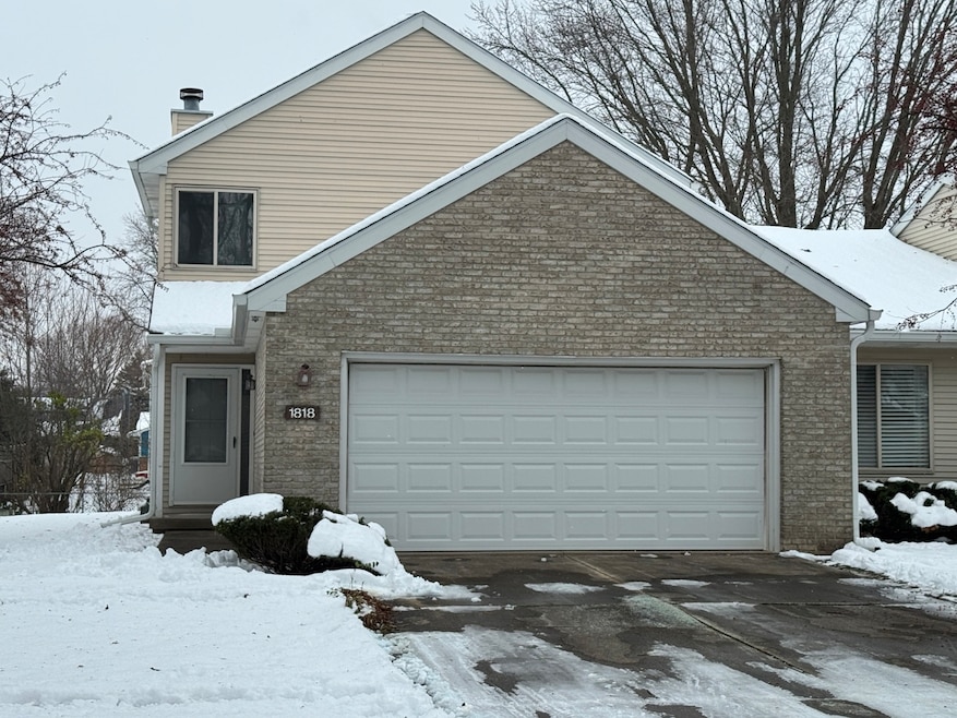 1818 Tahoe Ct, Champaign, IL 61822 - photo 1