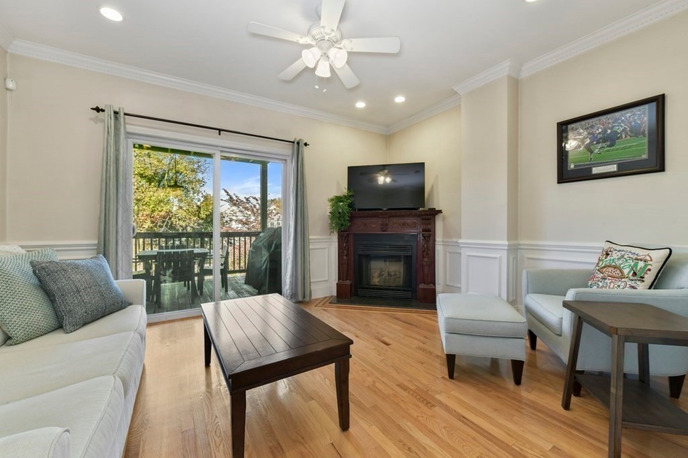 584 E 8th St unit 4, Boston, MA 02127 - photo 1