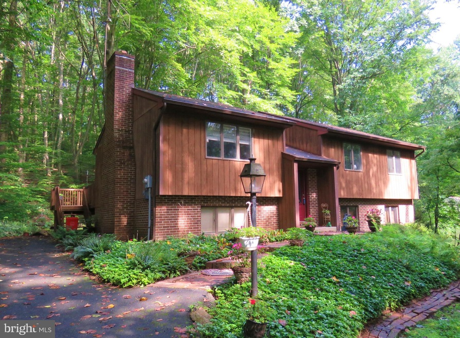 46 Speck Rd, Mohnton, PA 19540 - photo 1