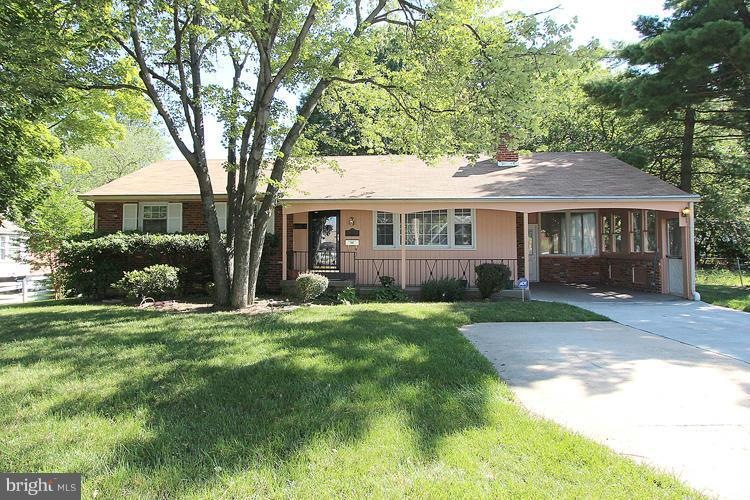 9103 Adelphi Rd, Hyattsville, MD 20783 - photo 1