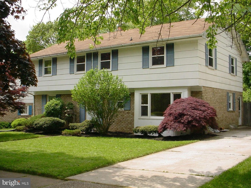 236 E Padonia Rd, Lutherville Timonium, MD 21093 - photo 1