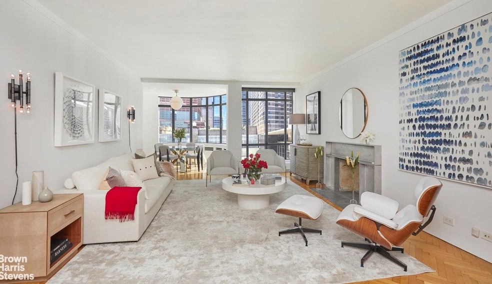 Sold $1,100,000 • Co-Listing Agent