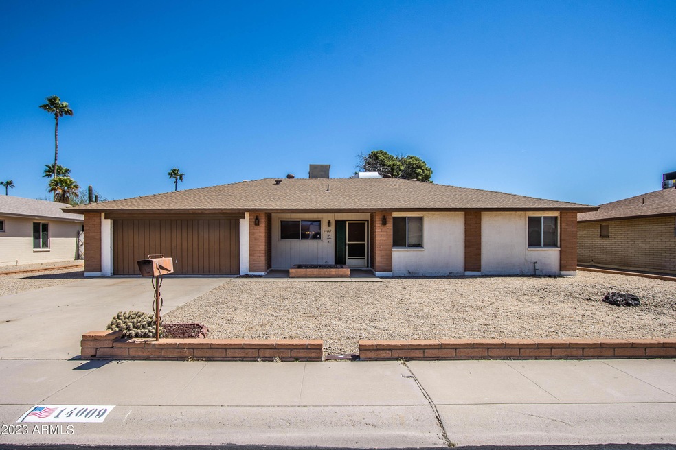 14009 N 42nd AV Phoenix AZ