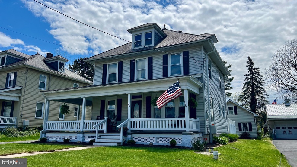 36 W Main St, Leola, PA 17540 - photo 1
