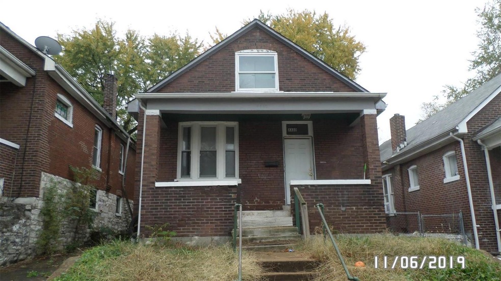 4460 Penrose St, Saint Louis, MO 63115 - photo 1