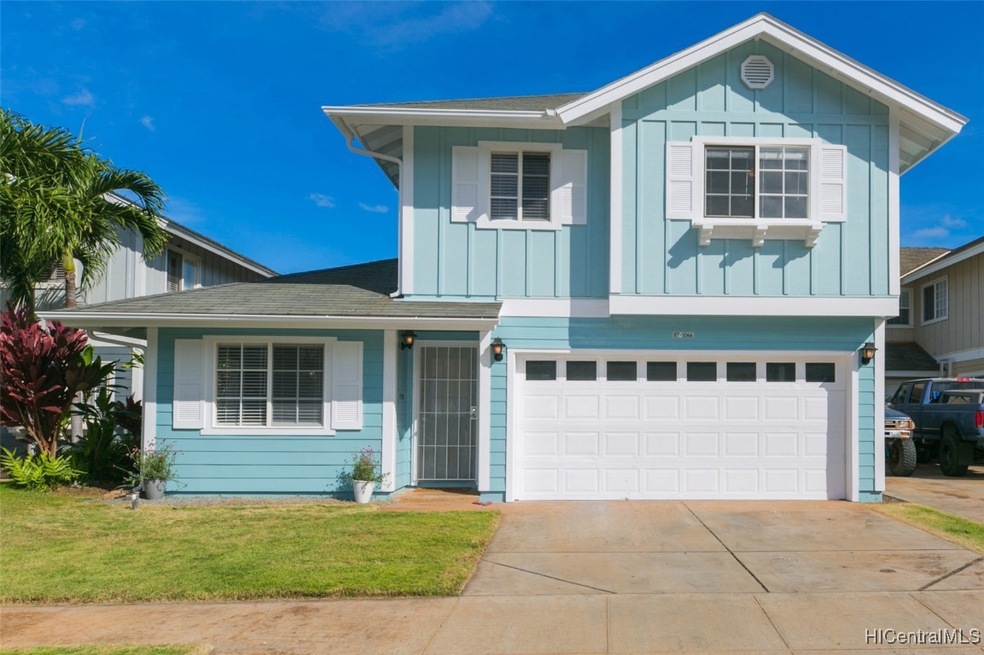 Lovely Sea Country 3 BR/3 Bath home on a rim lot