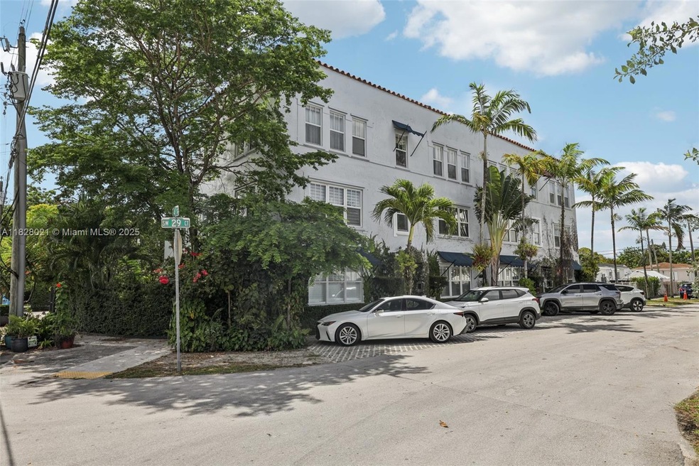 405 SW 29th Ct unit 4A, Miami, FL 33135 - photo 1