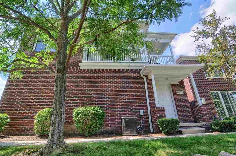 6889 Boulder Pointe Dr unit 48, Washington, MI 48094 - photo 1