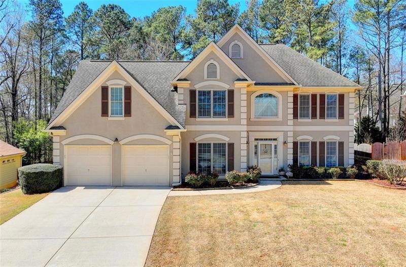 2170 Wildwood Lake Dr, Suwanee, GA 30024 - photo 1