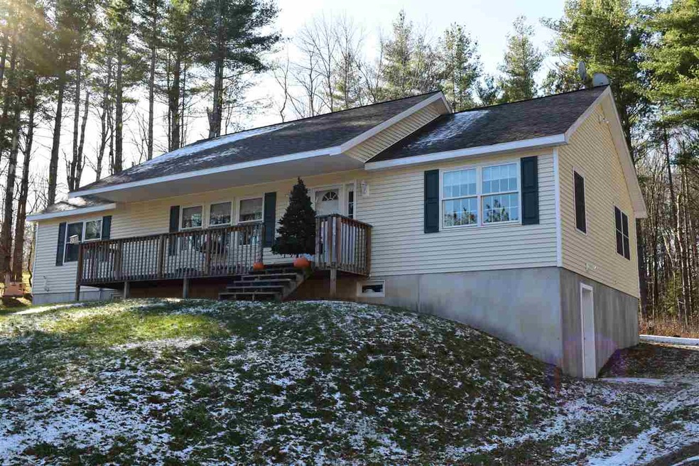 91 Country Club Rd, Wilmington, VT 05363 - photo 1