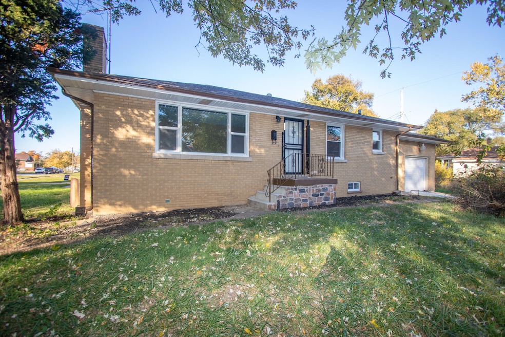 Under Contract $130,000 • Co-Listing Agent